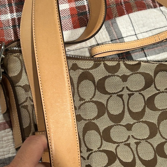 Genuine vintage COACH 6347 tan crossbody shoulder bag logo year 2003 - Picture 5 of 16